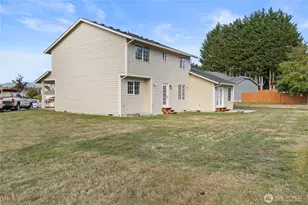 330 S 30th Pl, Mount Vernon, WA 98274 - Photo 36