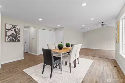 330 S 30th Place, Mount Vernon, WA 98274 - Photo 10