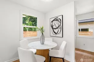 9723 Evanston Ave N, Seattle, WA 98103 - Photo 8