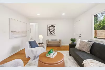 9723 Evanston Avenue N, Seattle, WA 98103 - Photo 6