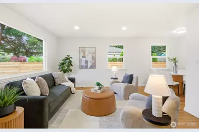 9723 Evanston Avenue N, Seattle, WA 98103 - Photo 4
