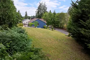 820 289th St E, Roy, WA 98580 - Photo 4