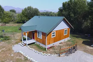 1511 Alder St, Oroville, WA 98844 - Photo 4