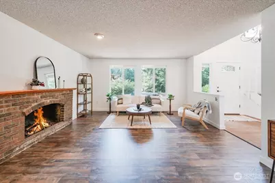 5905 147th Street SW, Edmonds, WA 98026 - Photo 2