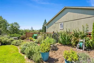 148 Steelhead Dr, Silver Creek, WA 98585 - Photo 26