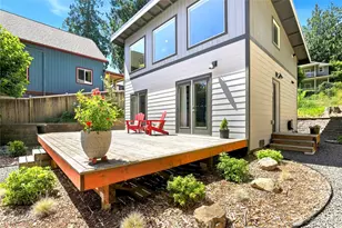 7237 NE Winfred St, Suquamish, WA 98392 - Photo 28