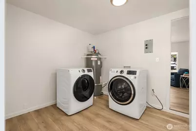 230 S 187th Street, Burien, WA 98148 - Photo 14
