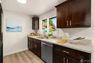 230 S 187th St, Burien, WA 98148 - Photo 10