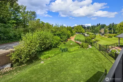 16226 E Shore Drive #B, Lynnwood, WA 98087 - Photo 6