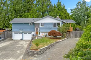 18619 42nd Pl W, Lynnwood, WA 98037 - Photo 1