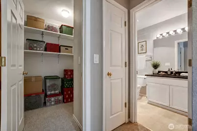 38704 SE Beta Street #1, Snoqualmie, WA 98065 - Photo 28