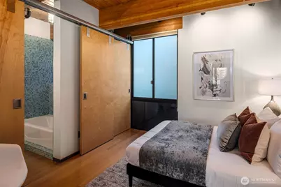 1707 Dexter Avenue N #B, Seattle, WA 98109 - Photo 28