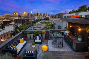1707 Dexter Ave N, Seattle, WA 98109 - Photo 2