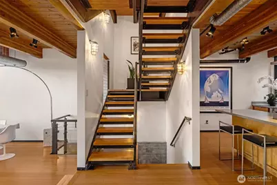 1707 Dexter Avenue N #B, Seattle, WA 98109 - Photo 14