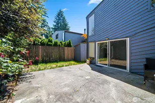 720 141st Ln SE, Bellevue, WA 98007 - Photo 2