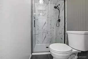 720 141st Ln SE, Bellevue, WA 98007 - Photo 20