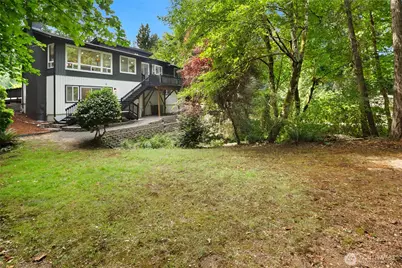 5755 Blakely Avenue NE, Bainbridge Island, WA 98110 - Photo 36