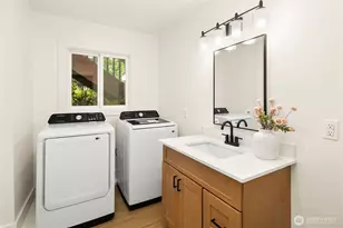 5755 Blakely Ave NE, Bainbridge Island, WA 98110 - Photo 28