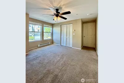 4421 249th Terrace SE #11-202, Sammamish, WA 98029 - Photo 12