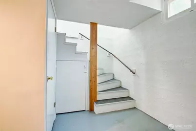 1135 E Orange Avenue, Burlington, WA 98233 - Photo 16