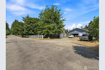 10723 59th Avenue E, Puyallup, WA 98373 - Photo 1