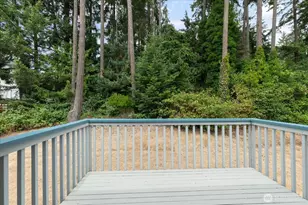 4361 Shadowood Dr, Clinton, WA 98236 - Photo 12