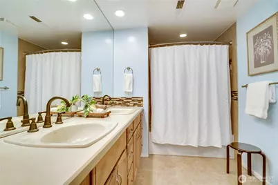 11206 Clover Park Drive SW #25, Lakewood, WA 98499 - Photo 10