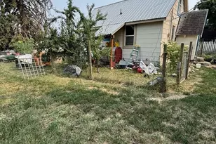 54 N Adams St, Republic, WA 99166 - Photo 4