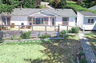 2076 Gull Way, Camano Island, WA 98282 - Photo 32