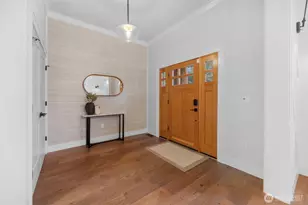 3647 33rd Ave W, Seattle, WA 98199 - Photo 4