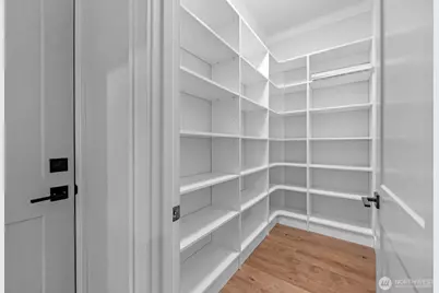 3647 33rd Avenue W, Seattle, WA 98199 - Photo 12