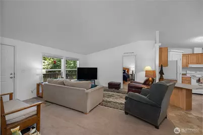 451 E Lakeshore Dr W, Shelton, WA 98584 - Photo 8
