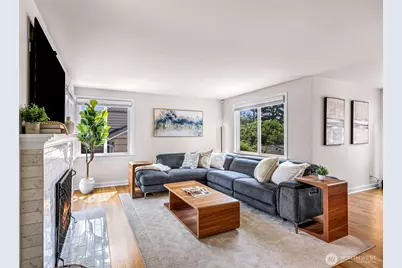 5717 59th Avenue NE, Seattle, WA 98105 - Photo 4