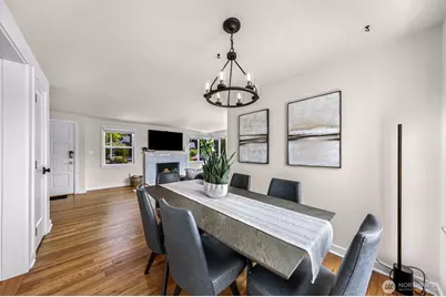 5717 59th Avenue NE, Seattle, WA 98105 - Photo 8