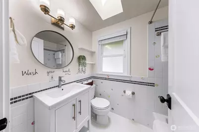 5717 59th Avenue NE, Seattle, WA 98105 - Photo 20