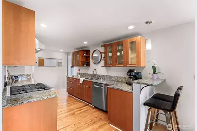 5717 59th Avenue NE, Seattle, WA 98105 - Photo 12