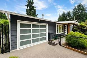 12404 95th Pl NE, Kirkland, WA 98034 - Photo 1