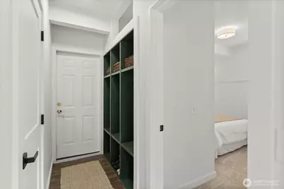 18015 Homeview Drive, Edmonds, WA 98026 - Photo 24