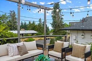 18015 Homeview Dr, Edmonds, WA 98026 - Photo 28