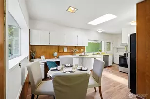 17056 26th Ave NE, Lake Forest Park, WA 98155 - Photo 14