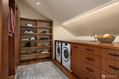 10411 Maplewood Place SW, Seattle, WA 98146 - Photo 20
