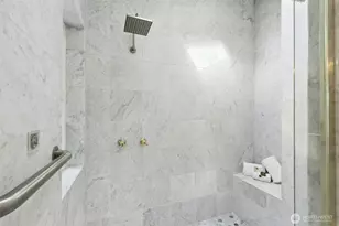11728 Riviera Pl NE, Seattle, WA 98125 - Photo 18