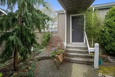 3213 SW 319th Place #19, Federal Way, WA 98023 - Photo 2