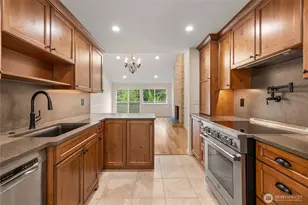 3213 SW 319th Pl, Federal Way, WA 98023 - Photo 10