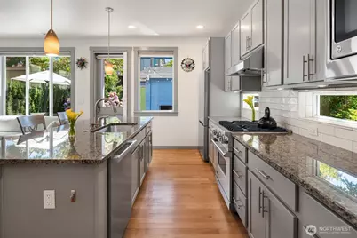3101 S Adams Street, Seattle, WA 98108 - Photo 8