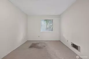 1740 NE 86th St, Seattle, WA 98115 - Photo 26