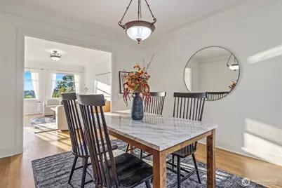 1808 Bigelow Avenue N #101B, Seattle, WA 98109 - Photo 6