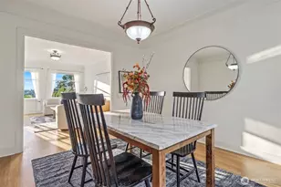 1808 Bigelow Ave N, Seattle, WA 98109 - Photo 6