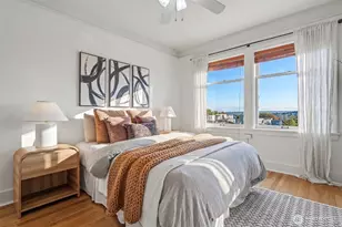 1808 Bigelow Ave N, Seattle, WA 98109 - Photo 16