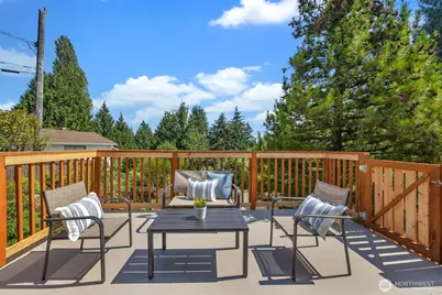 19524 53rd Avenue NE, Lake Forest Park, WA 98155 - Photo 16
